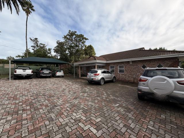 To Let Commercial Property for Rent in Walmer Eastern Cape